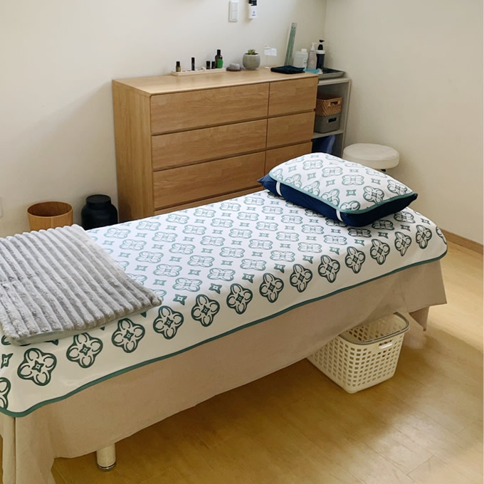 もりいち鍼灸接骨院 ベッド＋タオル 写真