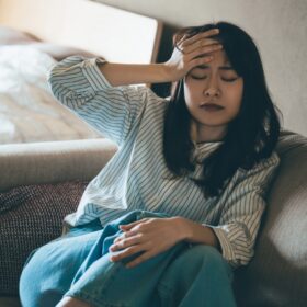 鏡を見るのが怖くなる？「冷え」が招く美容のピンチ